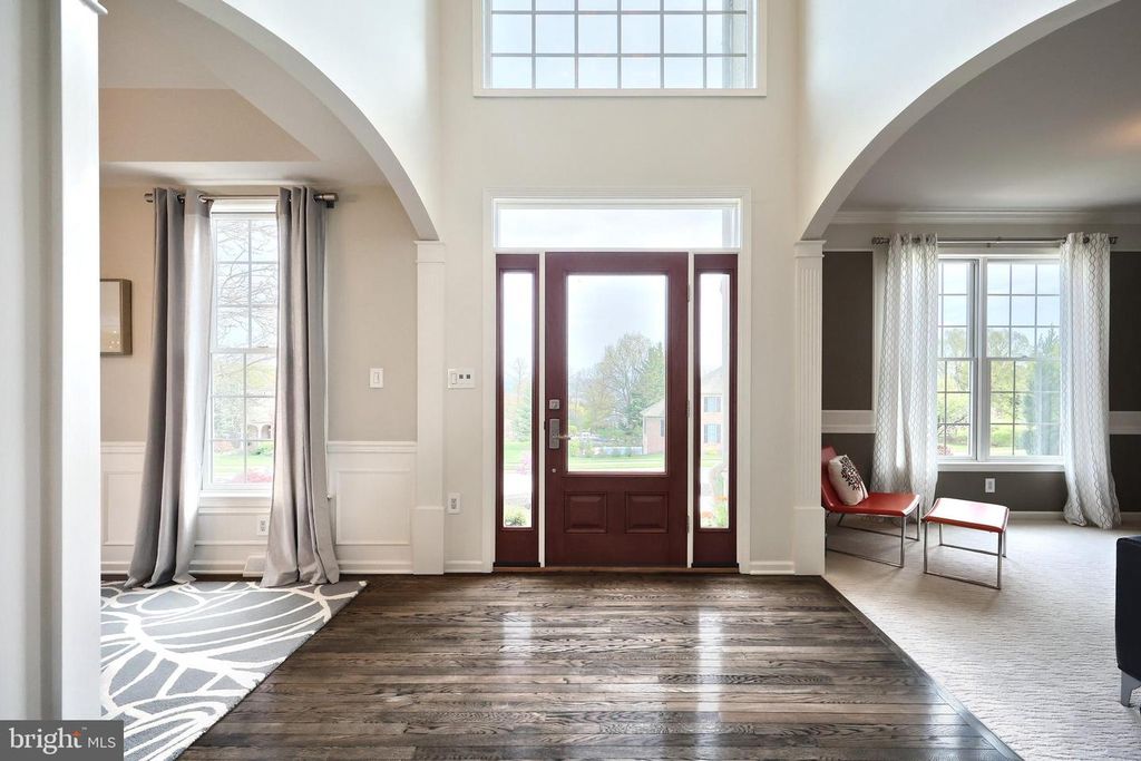 Image 19 of property listing at 2252 SPANGLER CIR, York, PA 17406