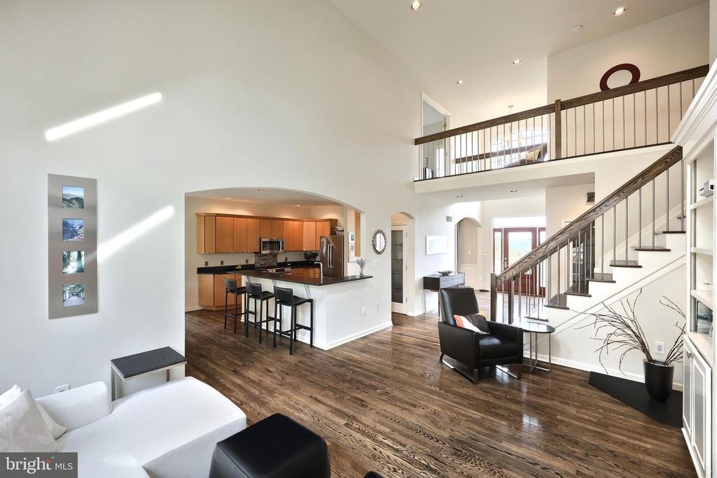 Image 26 of property listing at 2252 SPANGLER CIR, York, PA 17406