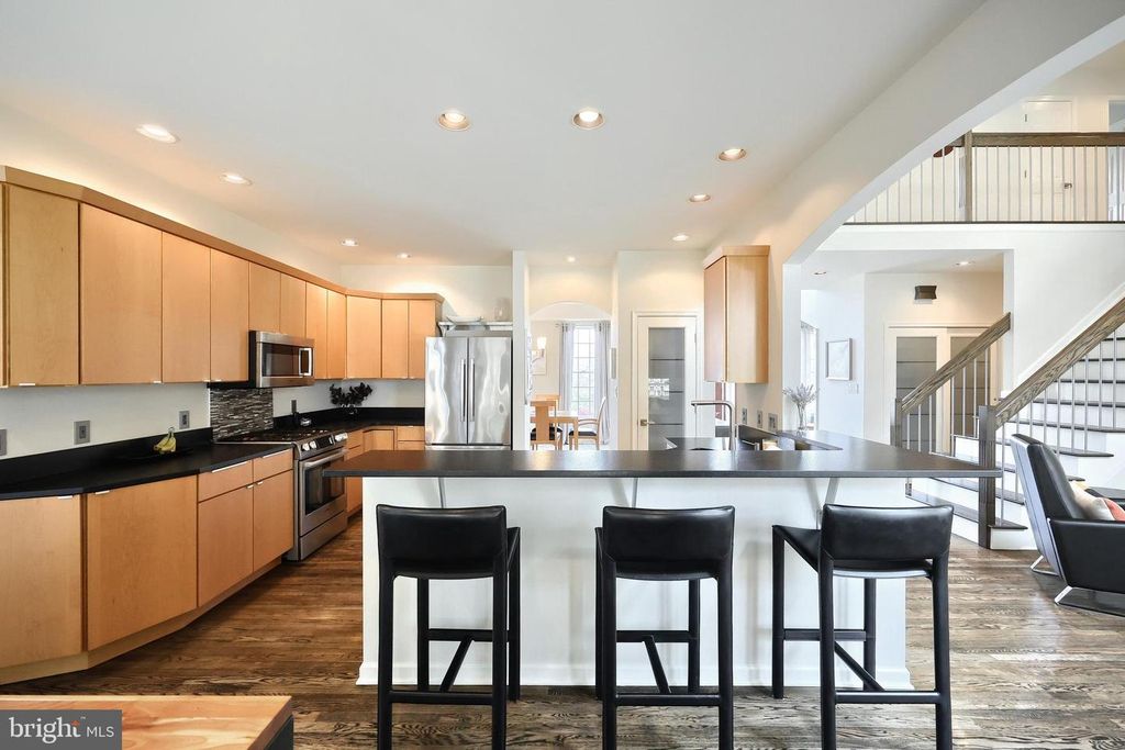 Image 28 of property listing at 2252 SPANGLER CIR, York, PA 17406