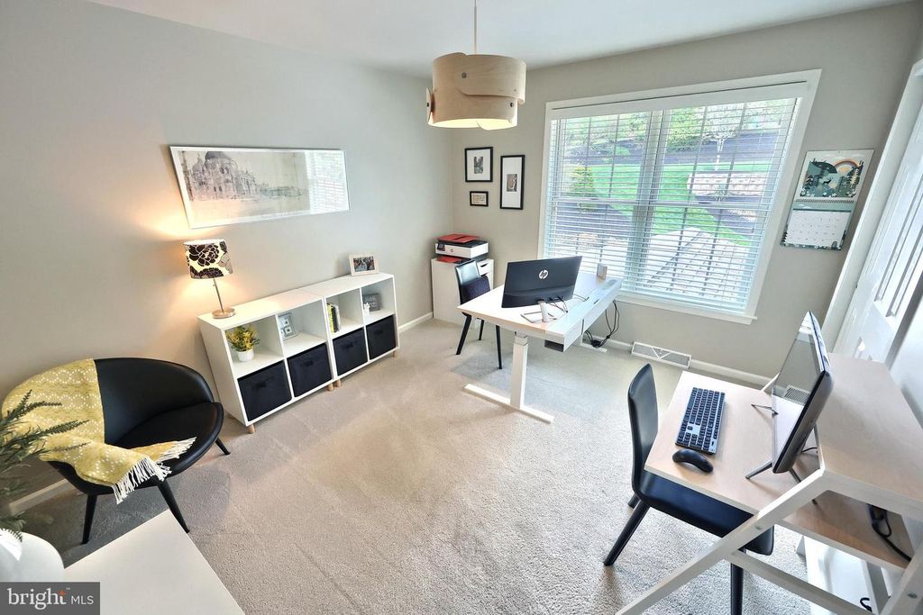 Image 49 of property listing at 2252 SPANGLER CIR, York, PA 17406