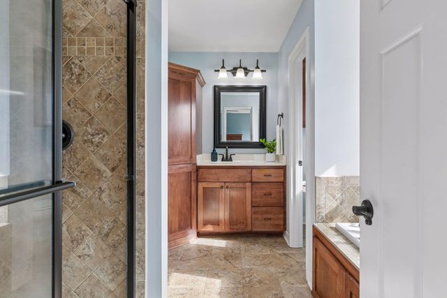 2146 Vermillion Bay, Woodbury, MN 55129