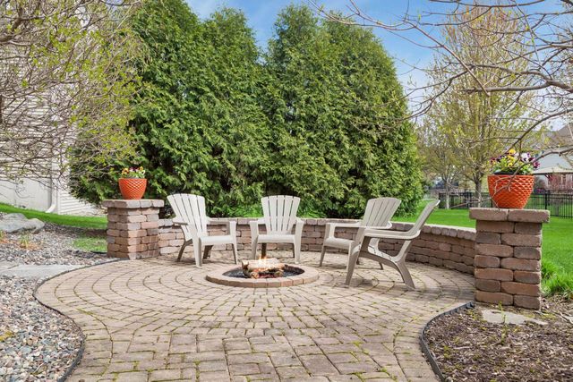 2146 Vermillion Bay, Woodbury, MN 55129