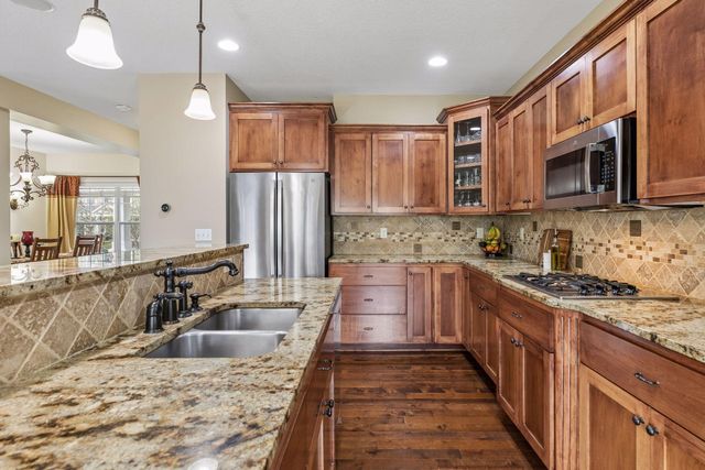 2146 Vermillion Bay, Woodbury, MN 55129