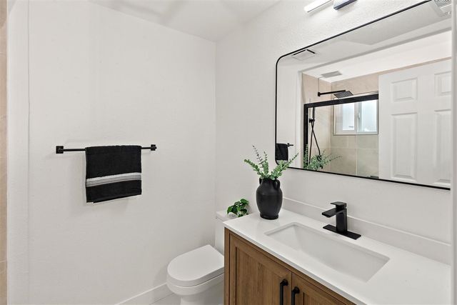 27574 Loyola Ave, Hayward, CA 94545