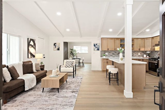 27574 Loyola Ave, Hayward, CA 94545