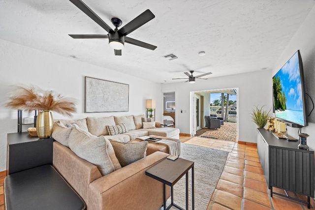 1130 SE 5th Avenue, Pompano Beach, FL 33060