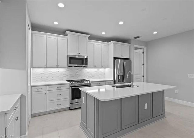 4636 Skysail DR, Naples, FL 34120
