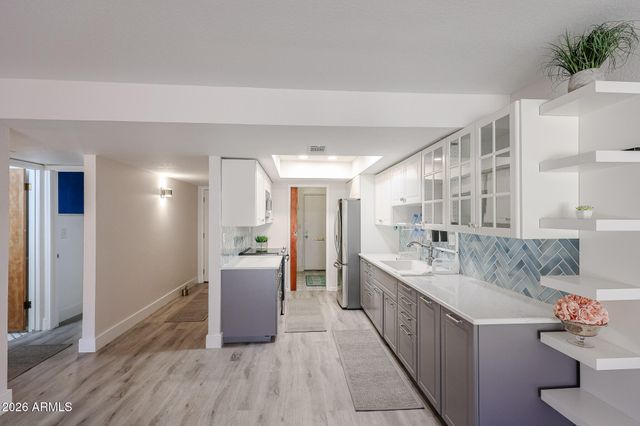 5114 E MONTE VISTA Road, Phoenix, AZ 85008