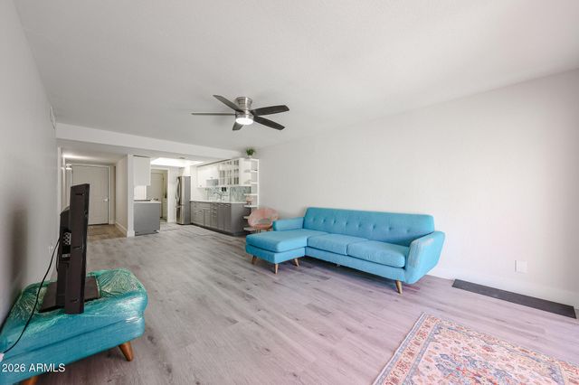 5114 E MONTE VISTA Road, Phoenix, AZ 85008