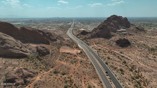 5114 E MONTE VISTA Road, Phoenix, AZ 85008
