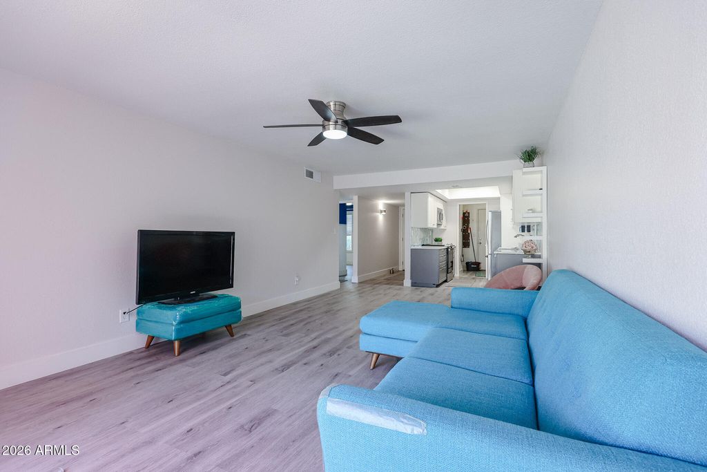 5114 E MONTE VISTA Road, Phoenix, AZ 85008