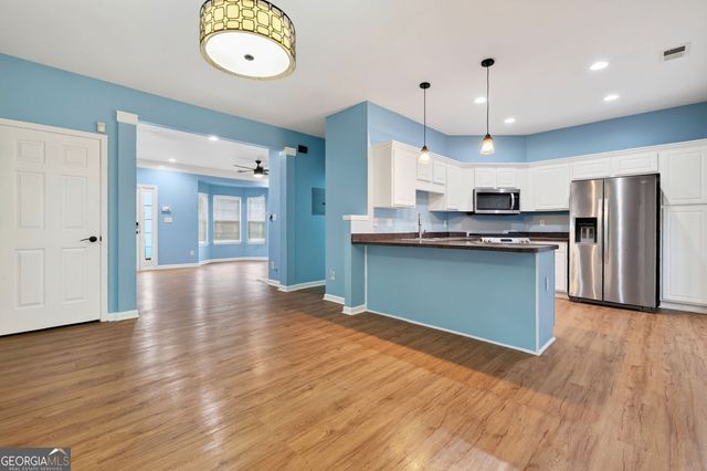 5495 Hampton Court, College Park, GA 30349