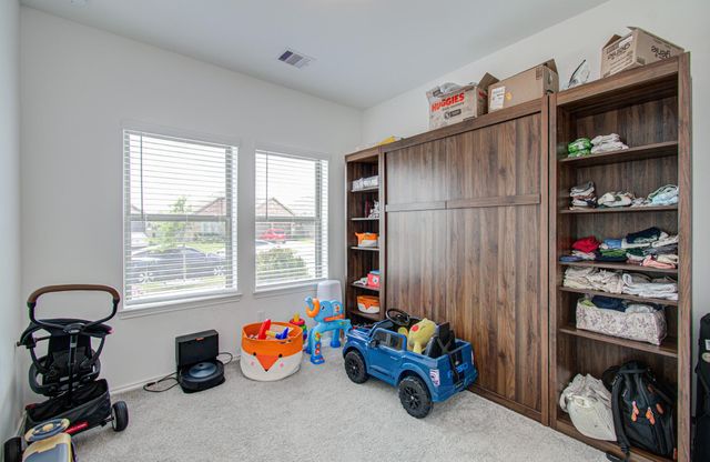 4722 Crest Hill Dr, Manvel, TX 77578