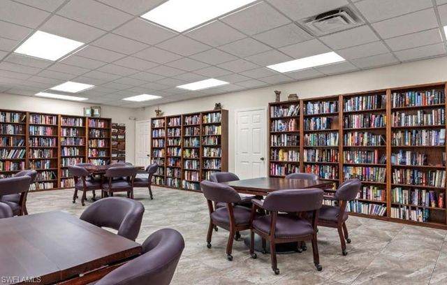 3650 Sunland LN, Estero, FL 33928