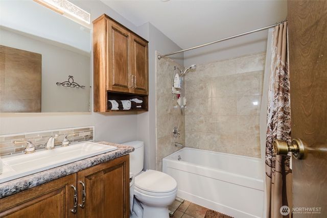 3073 SE Misty Court, Port Orchard, WA 98367