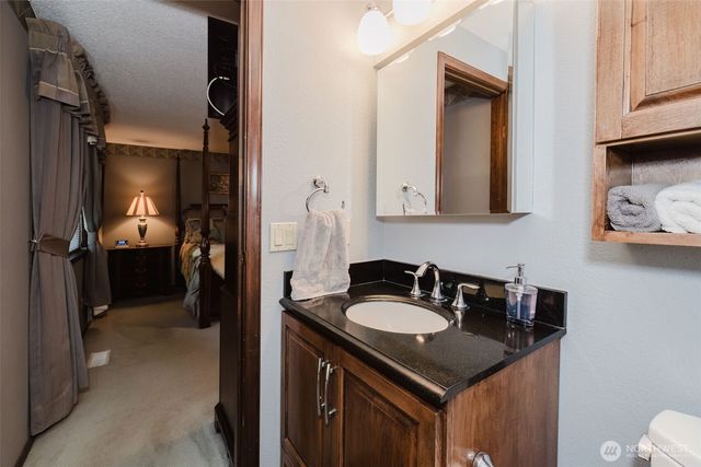 3073 SE Misty Court, Port Orchard, WA 98367