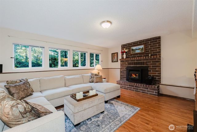 3073 SE Misty Court, Port Orchard, WA 98367