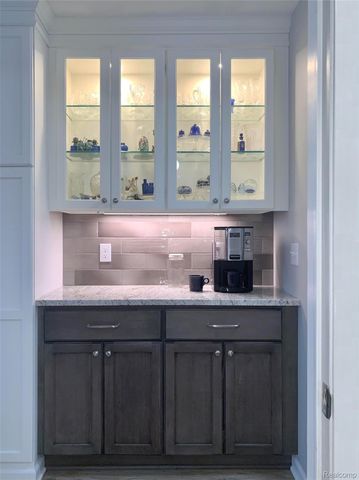 5113 Candlewood Drive, Grand Blanc, MI 48439