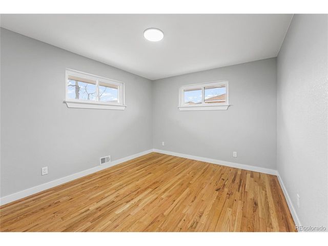 7194 W 68th Ave, Arvada, CO 80003