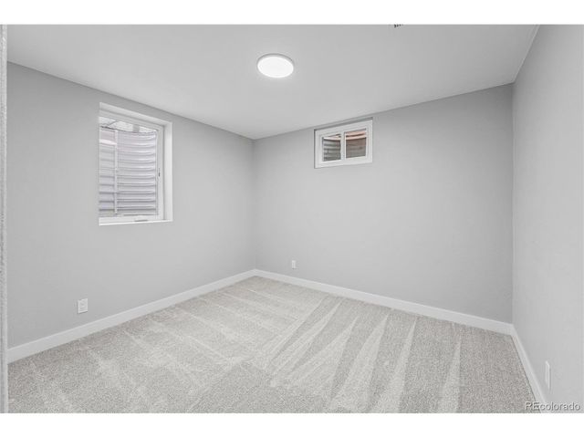 7194 W 68th Ave, Arvada, CO 80003