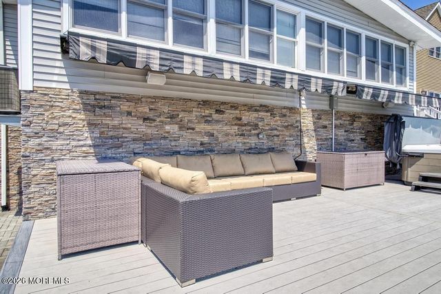 333 Maria Drive, Toms River, NJ 08753