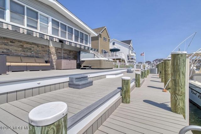 333 Maria Drive, Toms River, NJ 08753