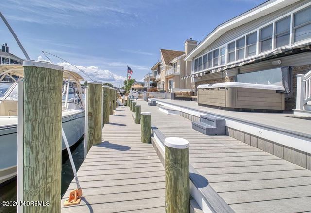 333 Maria Drive, Toms River, NJ 08753