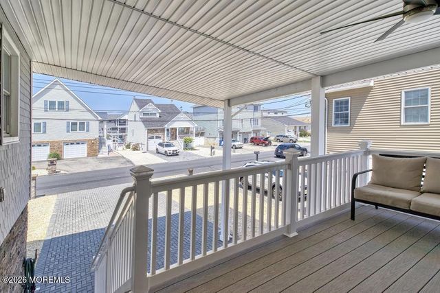 333 Maria Drive, Toms River, NJ 08753
