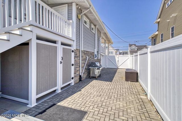 333 Maria Drive, Toms River, NJ 08753