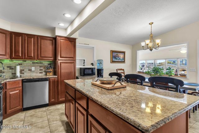 333 Maria Drive, Toms River, NJ 08753