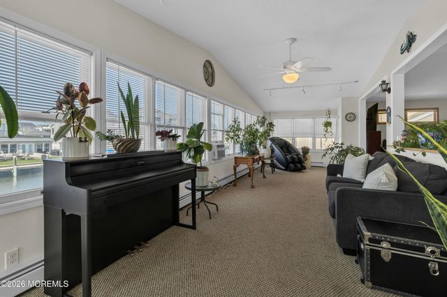333 Maria Drive, Toms River, NJ 08753