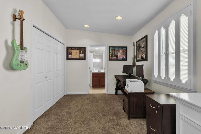 333 Maria Drive, Toms River, NJ 08753
