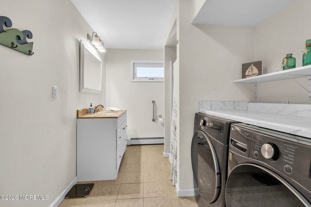 333 Maria Drive, Toms River, NJ 08753