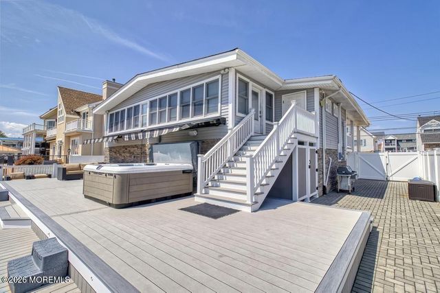 333 Maria Drive, Toms River, NJ 08753