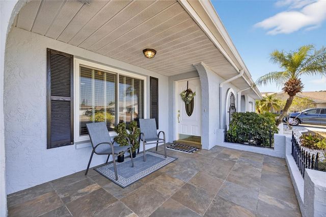 108 WHITETAIL COURT, Sun City Center, FL 33573