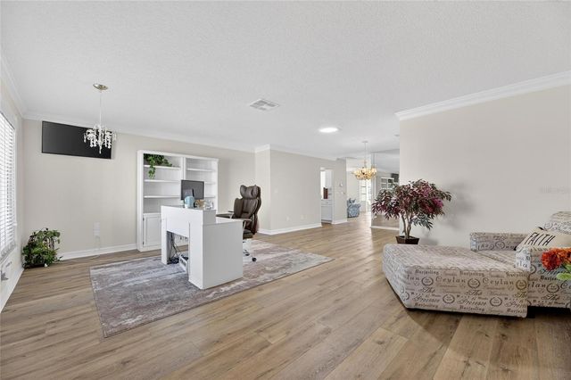 108 WHITETAIL COURT, Sun City Center, FL 33573