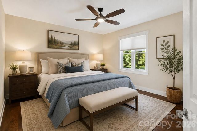 725 W Pine Street, Hendersonville, NC 28739