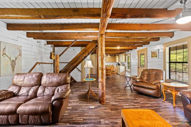 111 Inwood, Avinger, TX 75630