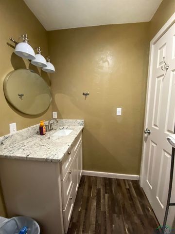 111 Inwood, Avinger, TX 75630