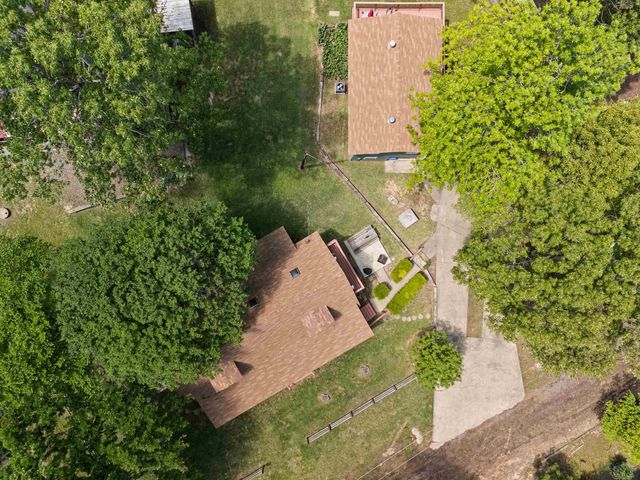 111 Inwood, Avinger, TX 75630