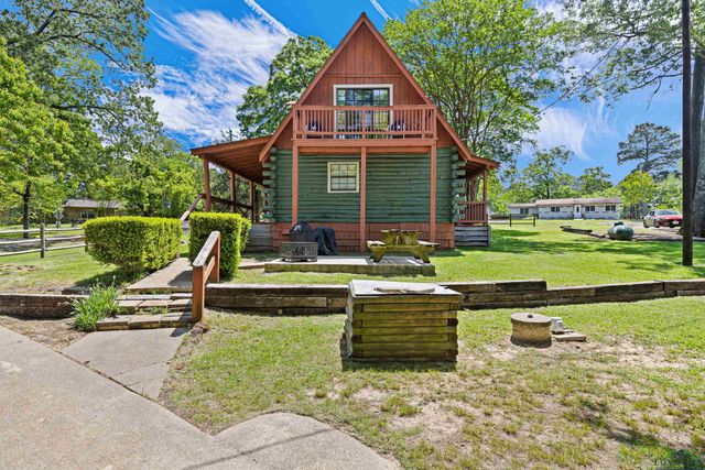 111 Inwood, Avinger, TX 75630