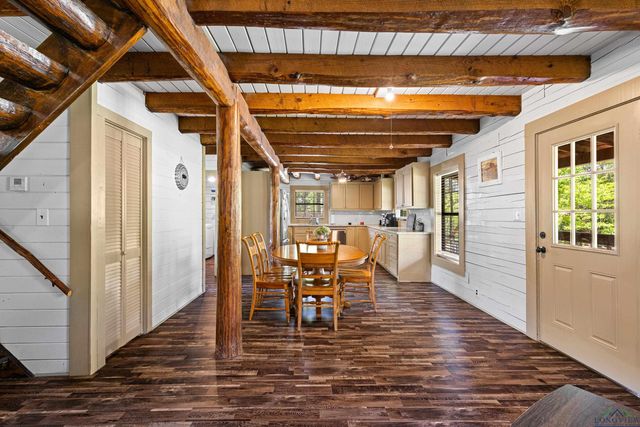 111 Inwood, Avinger, TX 75630
