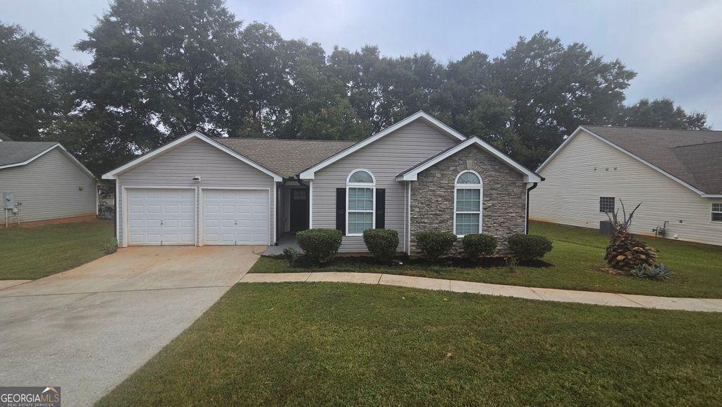 208 Nadia Court, Locust Grove, GA 30248