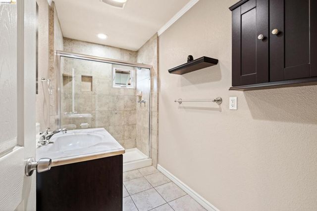 1621 Edgewood Dr, Oakley, CA 94561