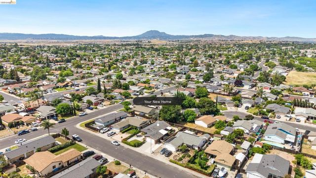 1621 Edgewood Dr, Oakley, CA 94561
