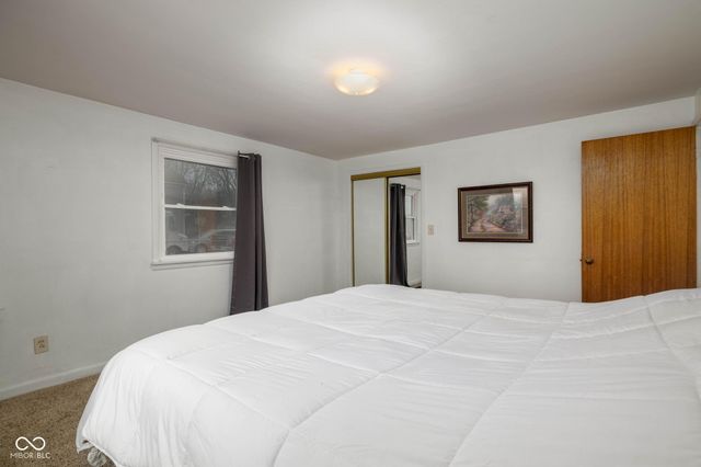 244 E 75th Street, Anderson, IN 46013