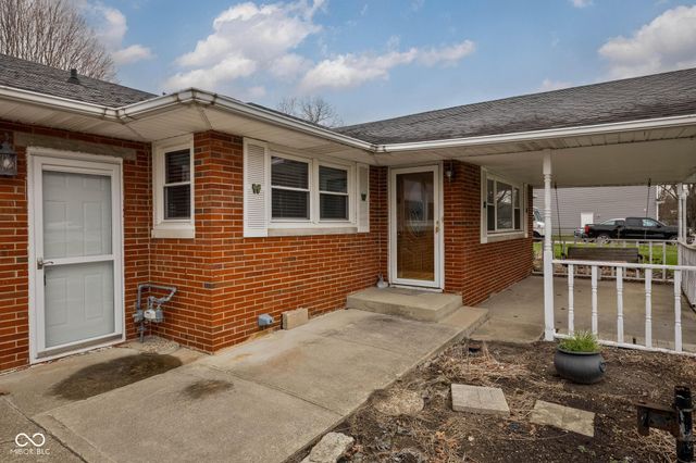 244 E 75th Street, Anderson, IN 46013