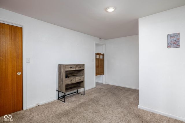 244 E 75th Street, Anderson, IN 46013