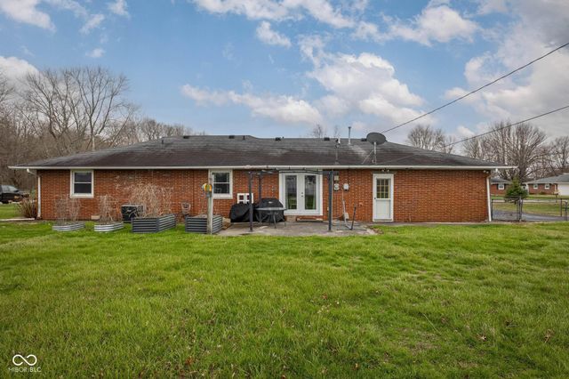 244 E 75th Street, Anderson, IN 46013