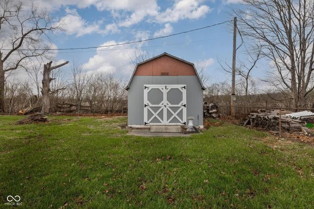 244 E 75th Street, Anderson, IN 46013